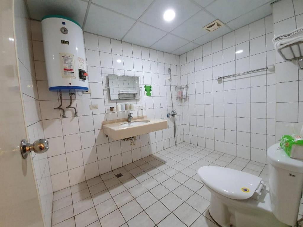 旅fun逢甲 Apartment Taichung Exterior photo